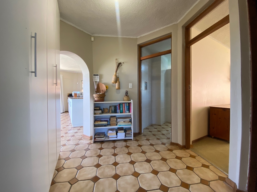 5 Bedroom Property for Sale in Cintsa East Eastern Cape